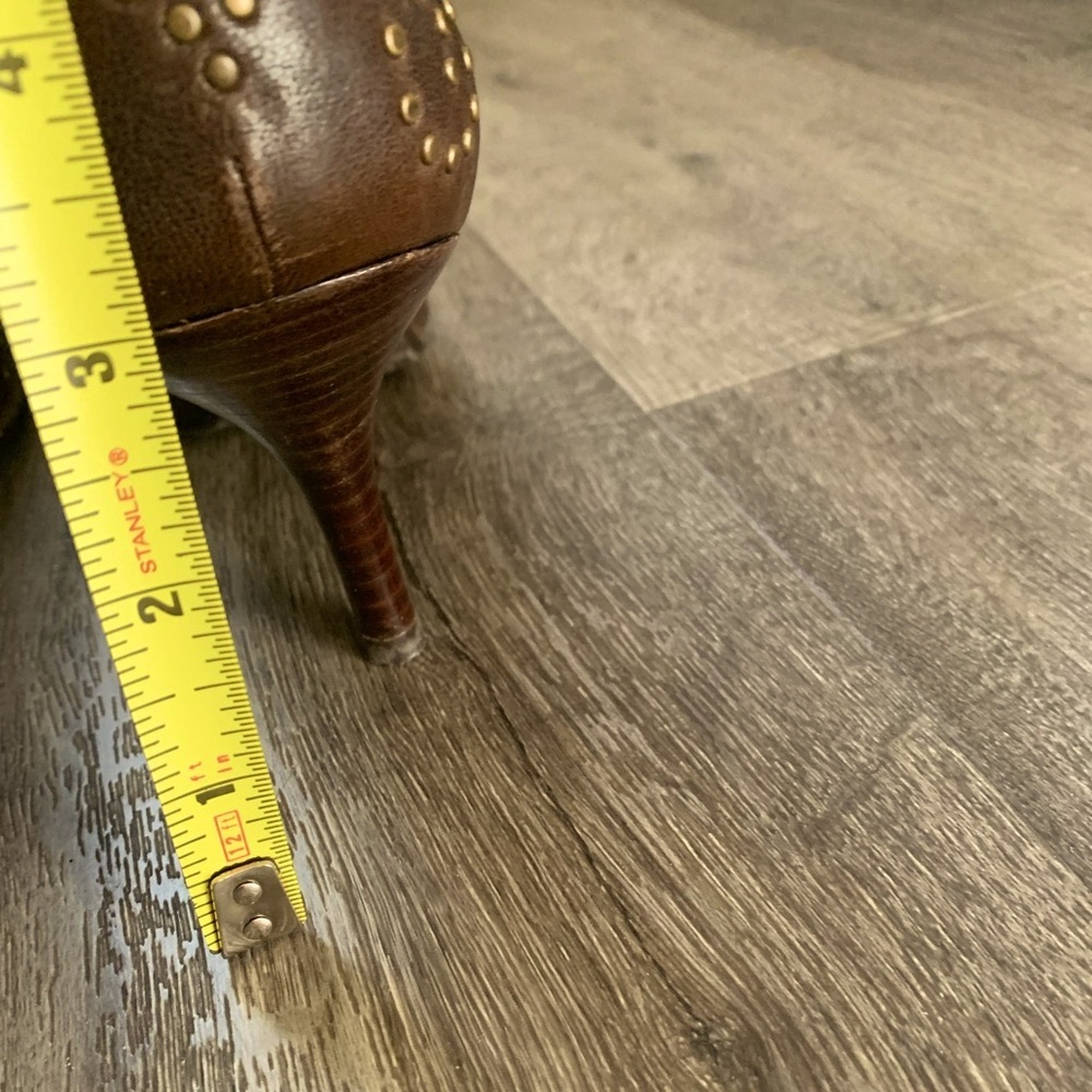 Stuart Weirzman Vintage Y2K Office siren Brown Leather Studded Bow Heels… - Picture 15 of 15